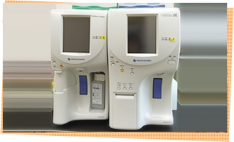 全自動血球計数器と臨床化学分析装置